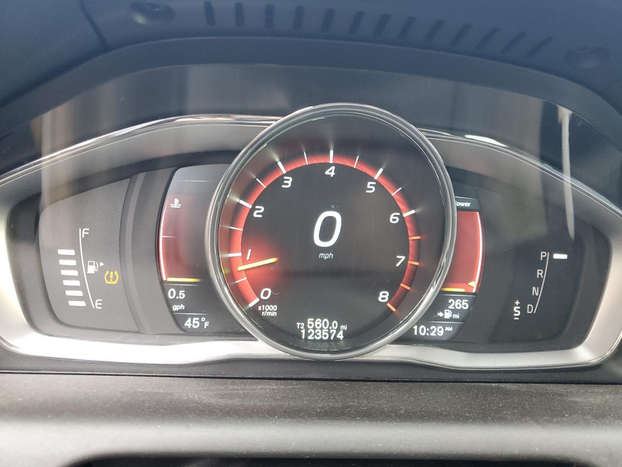 2016 Volvo Xc60 T5 Premier VIN: YV4612RK8G2796483 Lot: 91668455