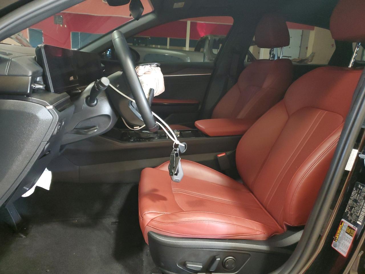 2025 Kia K5 Gt Line VIN: KNAG64J76S5389391 Lot: 93856835