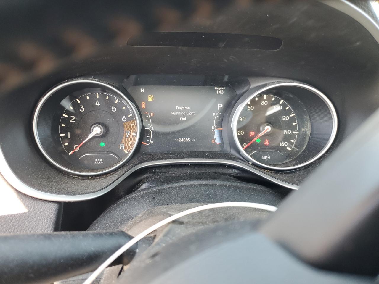 2018 Jeep Compass Limited VIN: 3C4NJDCB5JT281014 Lot: 92588125