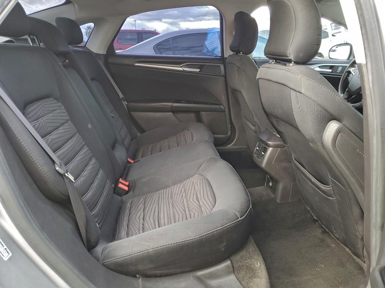 2016 Ford Fusion Se VIN: 3FA6P0H7XGR152455 Lot: 93440035