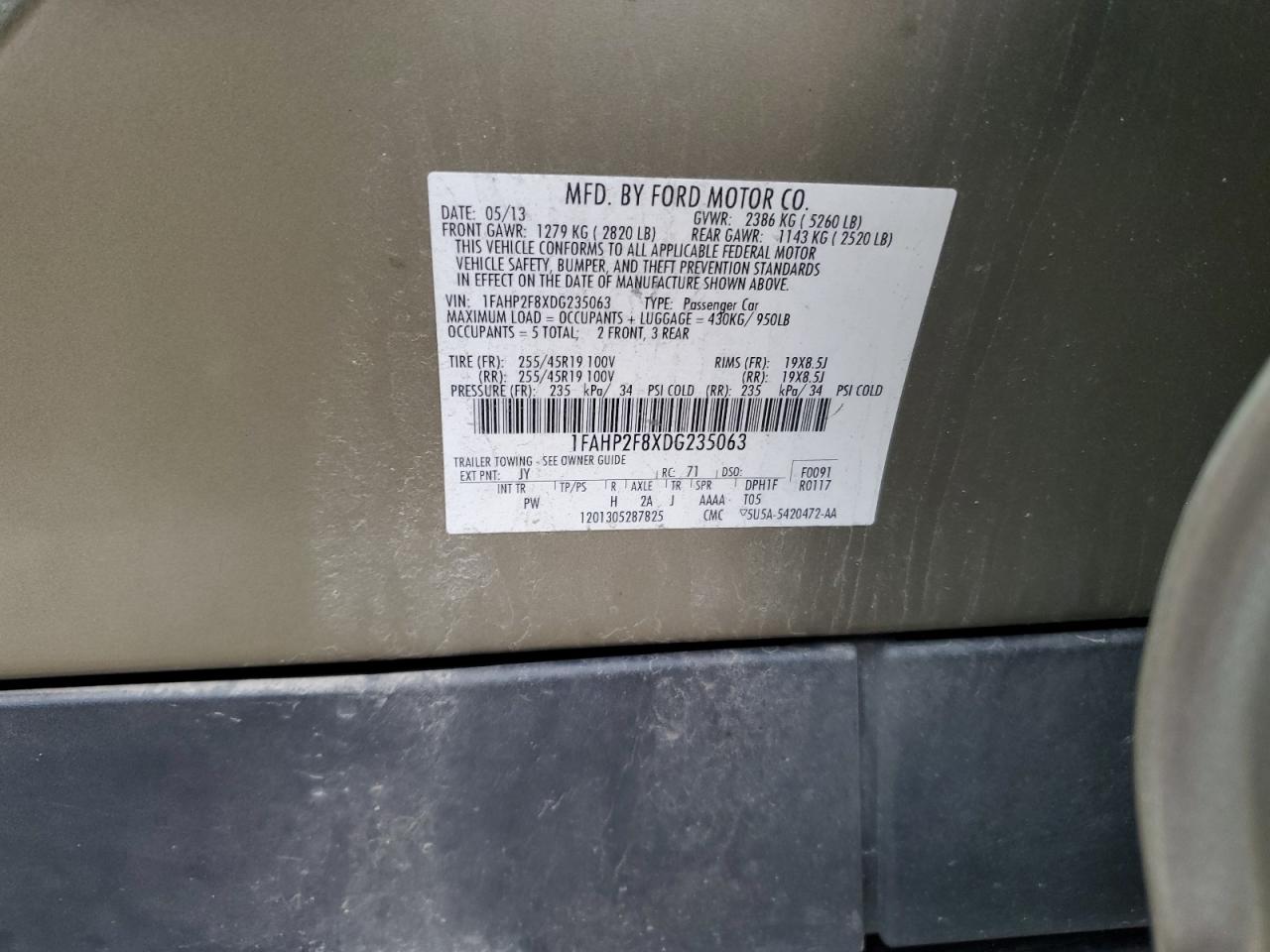 2013 Ford Taurus Limited VIN: 1FAHP2F8XDG235063 Lot: 93542975