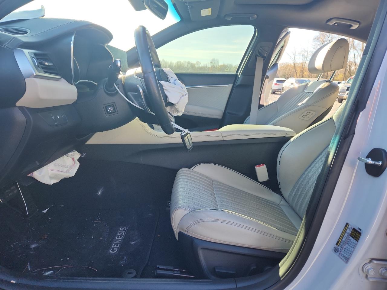 2023 Genesis G70 Base VIN: KMTG34TAXPU109281 Lot: 92636115