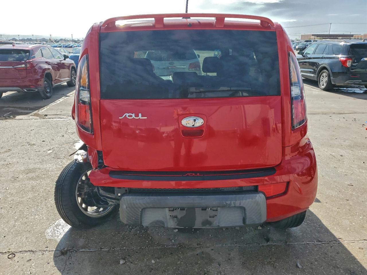 2011 Kia Soul + VIN: KNDJT2A22B7274513 Lot: 94074795
