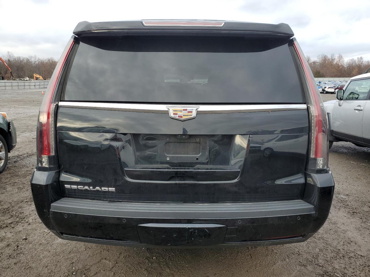 2020 Cadillac Escalade Esv Luxury VIN: 1GYS4HKJ8LR187564 Lot: 92470695