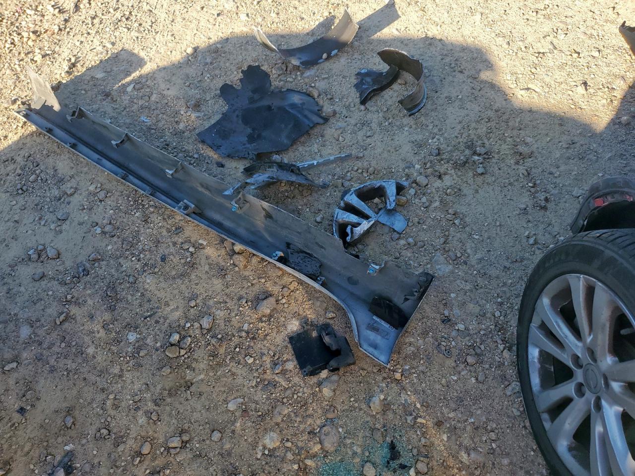 2015 Chrysler 200 Limited VIN: 1C3CCCAB6FN691699 Lot: 91570675