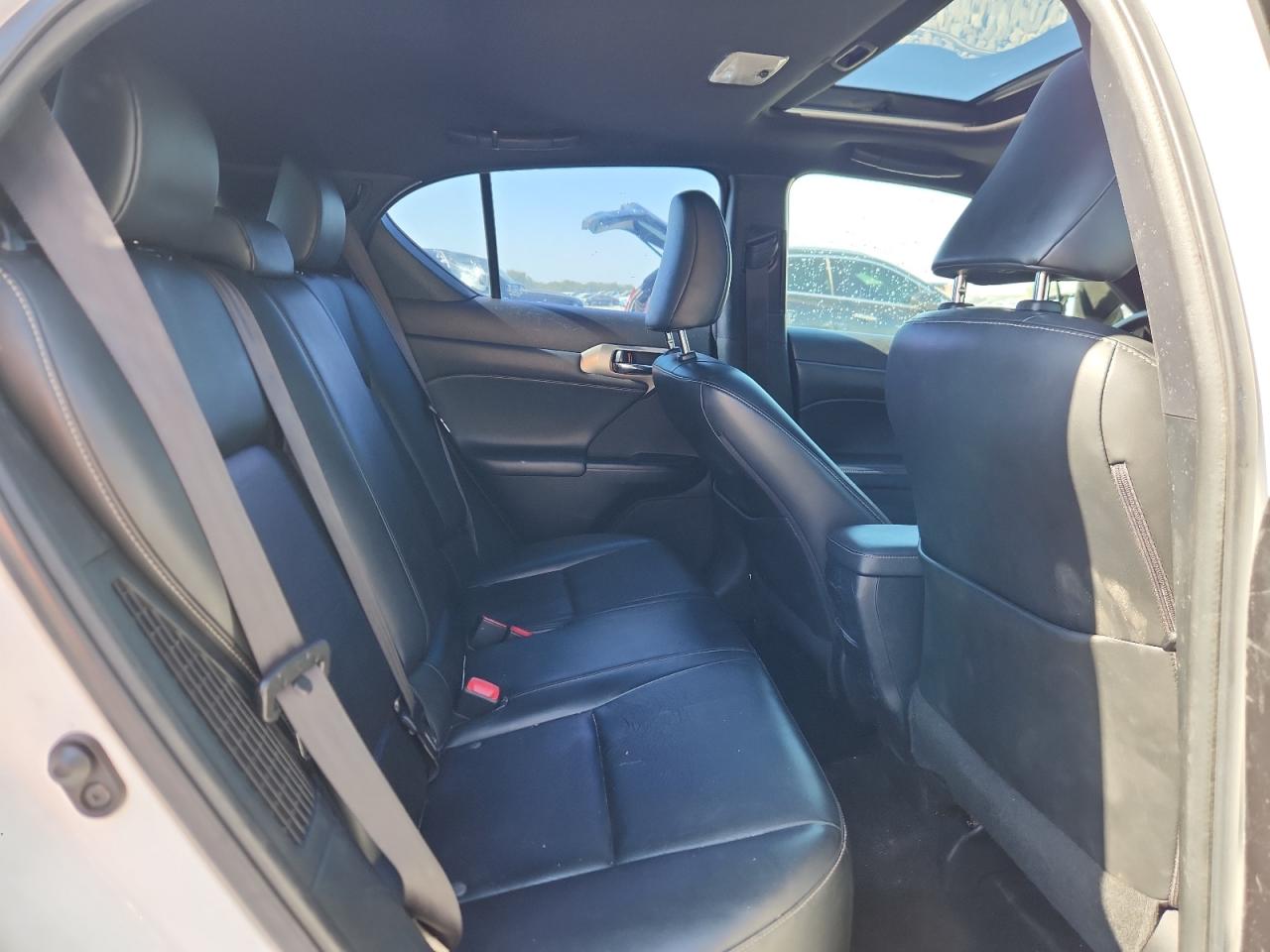 2016 Lexus Ct 200 VIN: JTHKD5BH5G2263157 Lot: 90077705