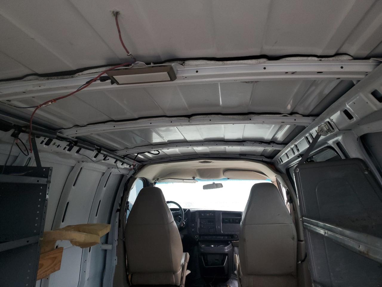 2006 Chevrolet Express G2500 VIN: 1GCGG25V561180167 Lot: 93834765