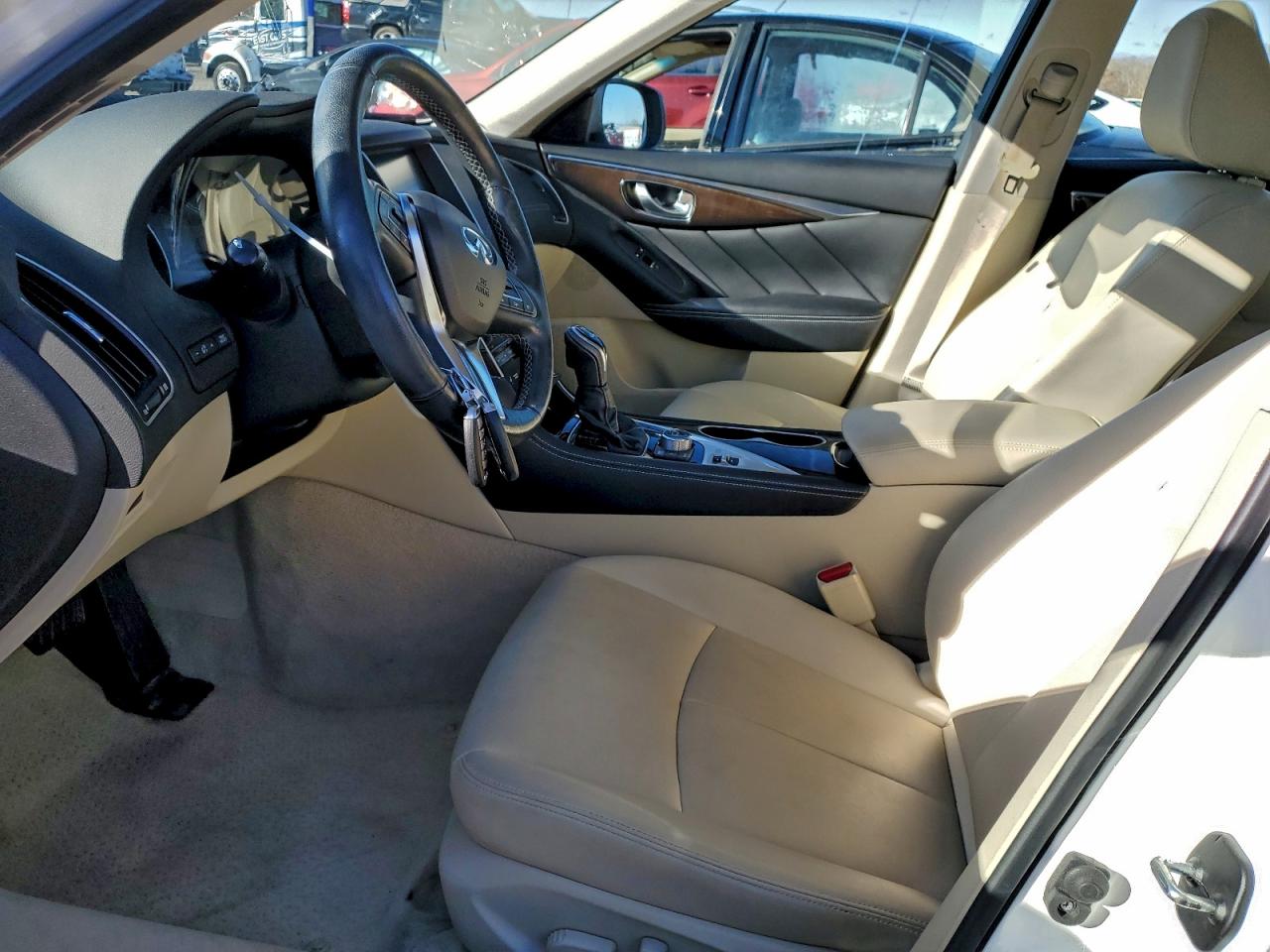 2018 Infiniti Q50 Luxe VIN: JN1EV7AR9JM610621 Lot: 93715895