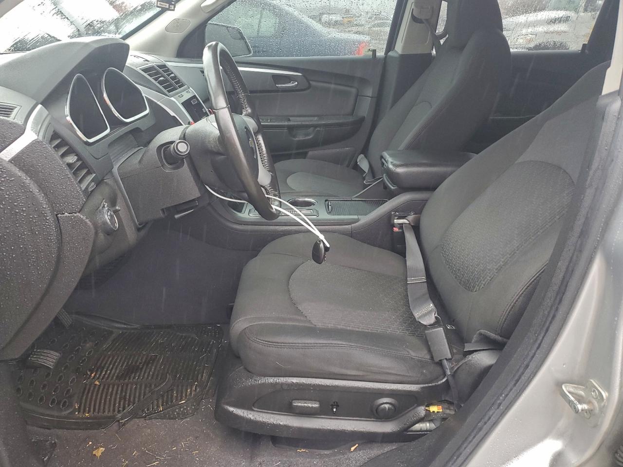 2011 Chevrolet Traverse Lt VIN: 1GNKVGED1BJ243352 Lot: 93925895