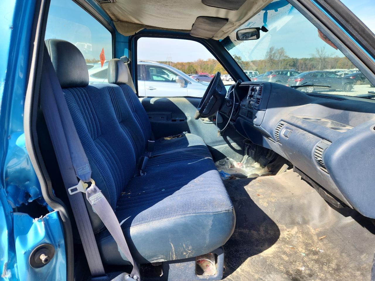 1995 GMC Sierra C1500 VIN: 1GTEC14Z2SZ545675 Lot: 92841365