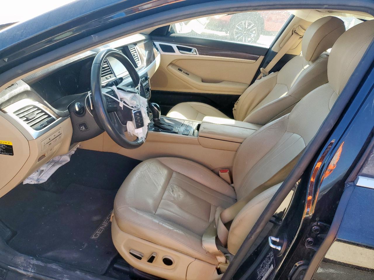 2017 Genesis G80 Base VIN: KMHGN4JE1HU170241 Lot: 92879745