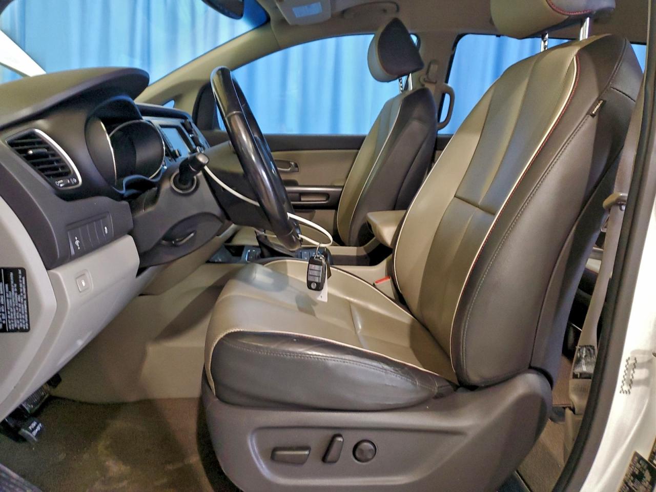 2017 Kia Sedona Lx VIN: KNDMB5C15H6330495 Lot: 93638905