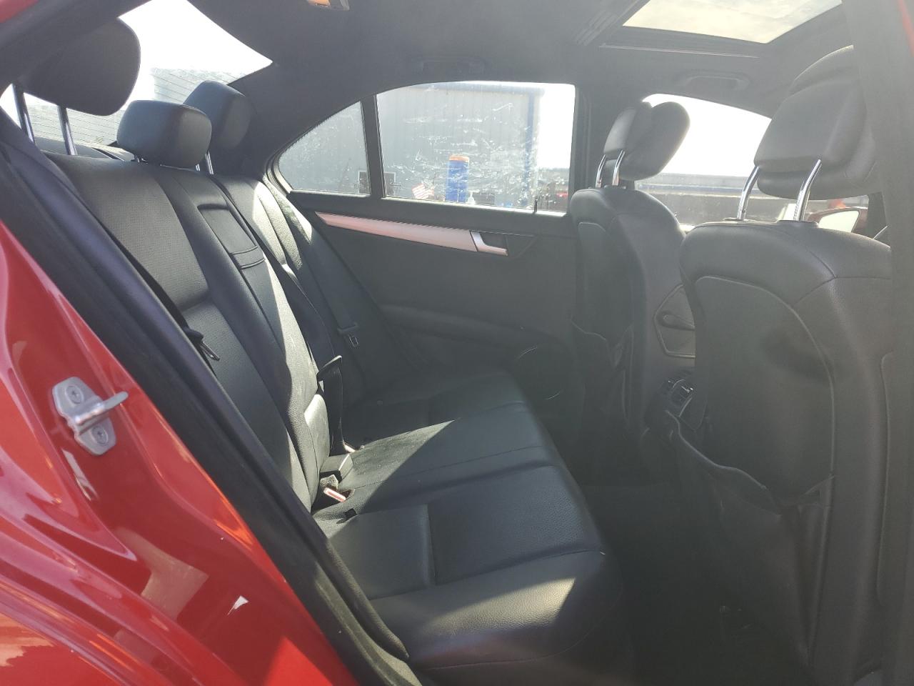 2012 Mercedes-Benz C 250 VIN: WDDGF4HB3CR226050 Lot: 92376215