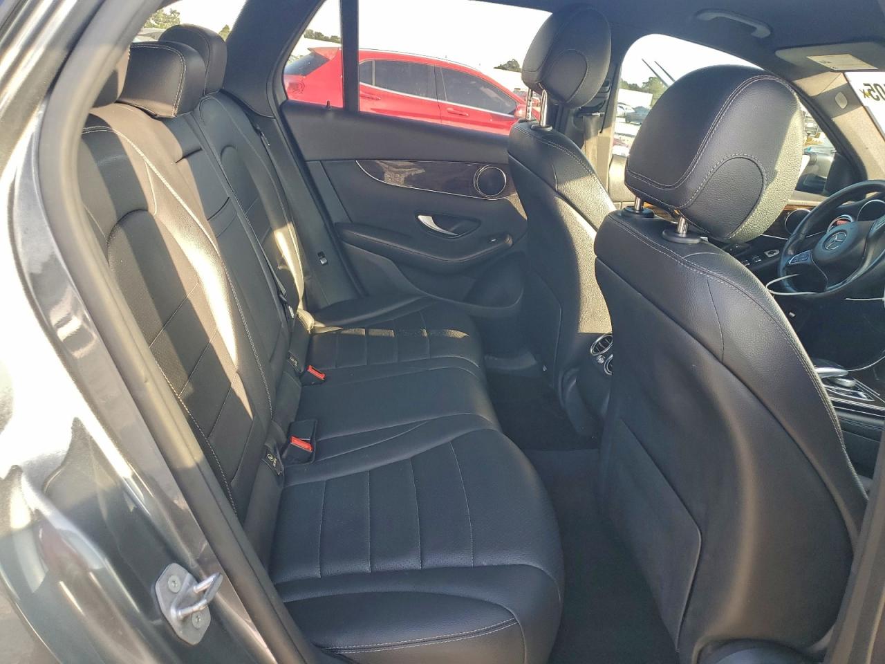 2017 Mercedes-Benz Glc 300 VIN: WDC0G4JB0HF120516 Lot: 94300105