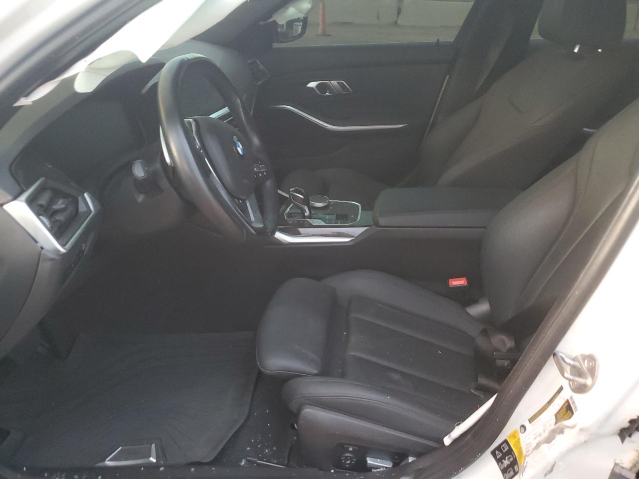 2020 BMW 330Xi VIN: 3MW5R7J01L8B46126 Lot: 92049455