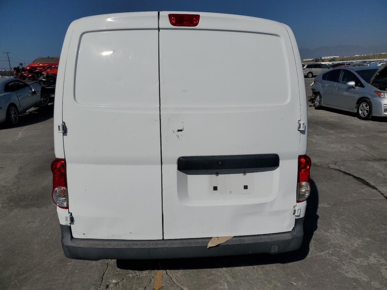 2015 Nissan Nv200 2.5S VIN: 3N6CM0KN3FK732745 Lot: 90736375