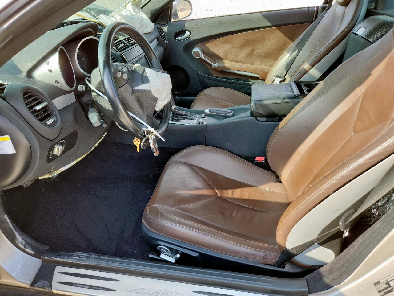 2005 Mercedes-Benz Slk 350 VIN: WDBWK56FX5F034074 Lot: 92322525