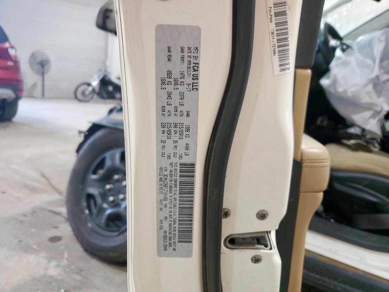 2018 Jeep Compass Sport VIN: 3C4NJCAB7JT181056 Lot: 91808355