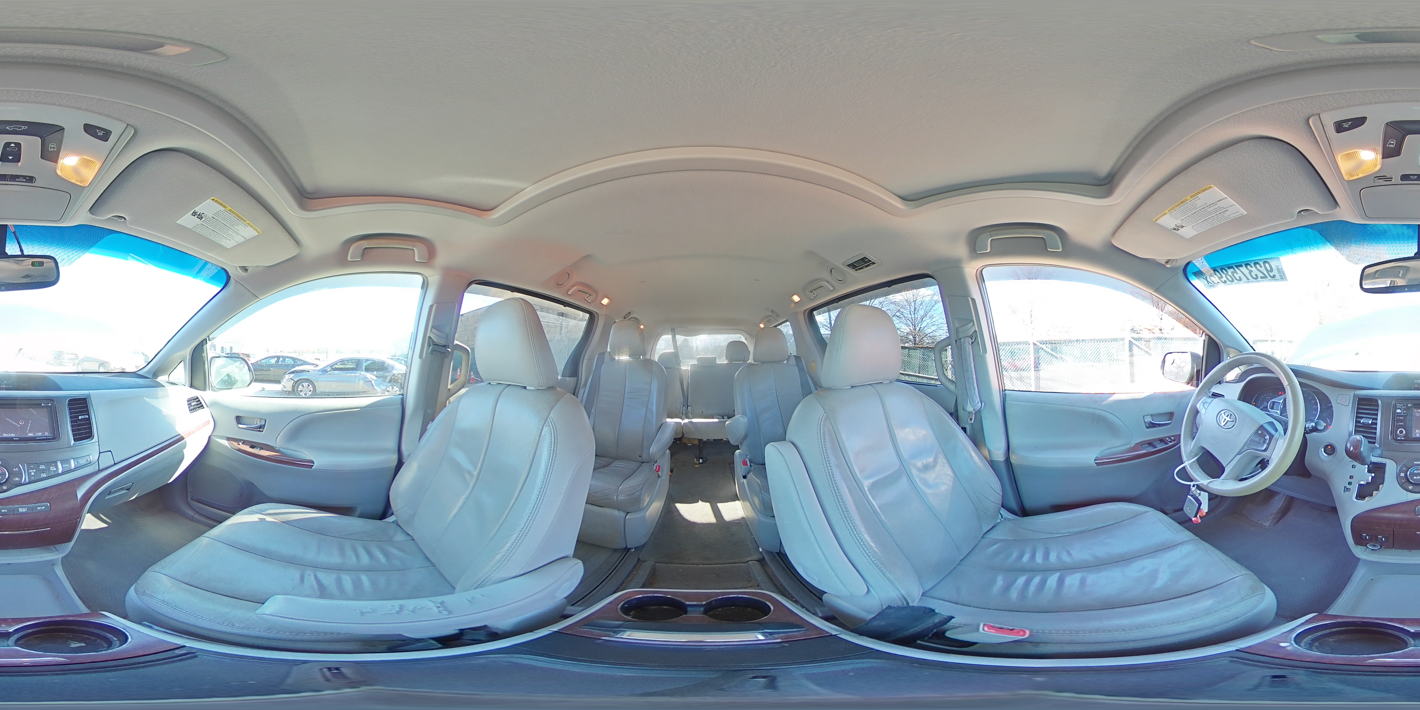 2014 Toyota Sienna Xle VIN: 5TDDK3DC0ES090434 Lot: 92375895