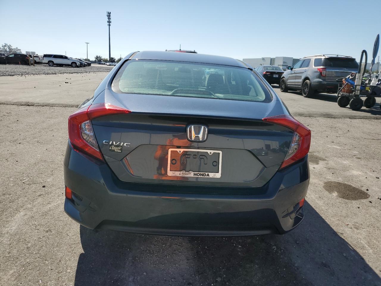 2018 Honda Civic Lx VIN: 19XFC2F54JE044382 Lot: 92700075