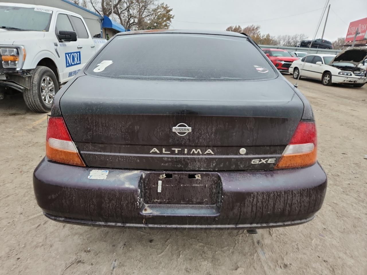 1999 Nissan Altima Xe VIN: 1N4DL01D0XC233093 Lot: 93713255