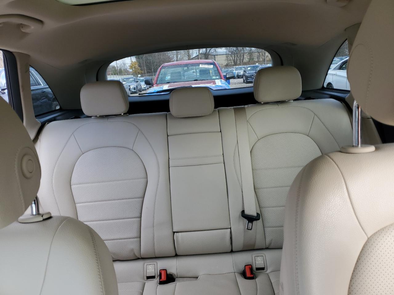 2017 Mercedes-Benz Glc 300 4Matic VIN: WDC0G4KB4HF255559 Lot: 92082505