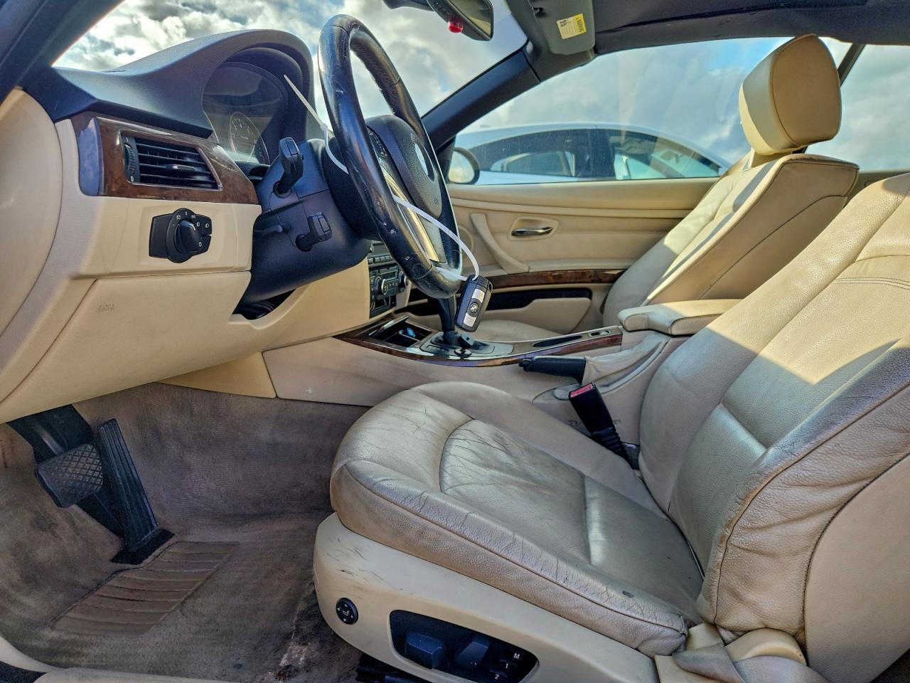 Фото: WBAWR33578P152852