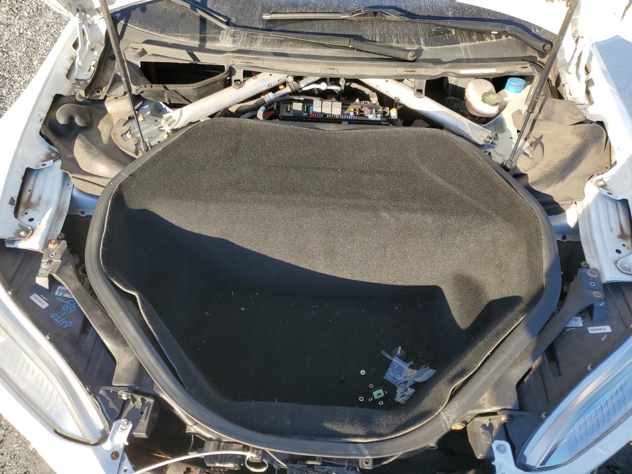 2016 Tesla Model S VIN: 5YJSA1E23GF123258 Lot: 90844485