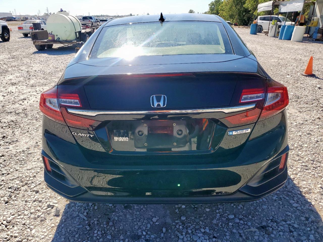 2018 Honda Clarity VIN: JHMZC5F12JC015531 Lot: 90986975
