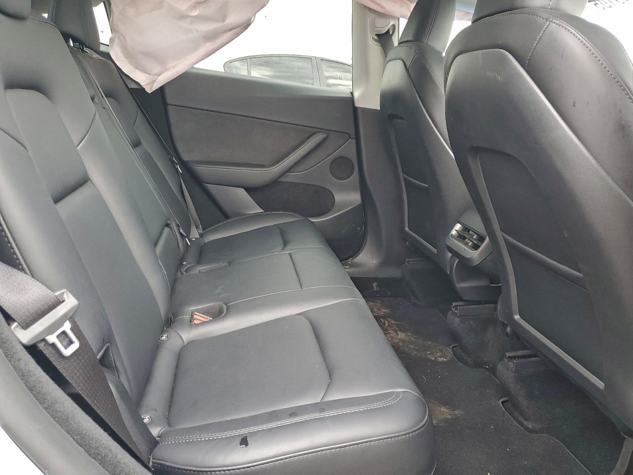 2023 Tesla Model Y VIN: 7SAYGDEE1PF805756 Lot: 94043105