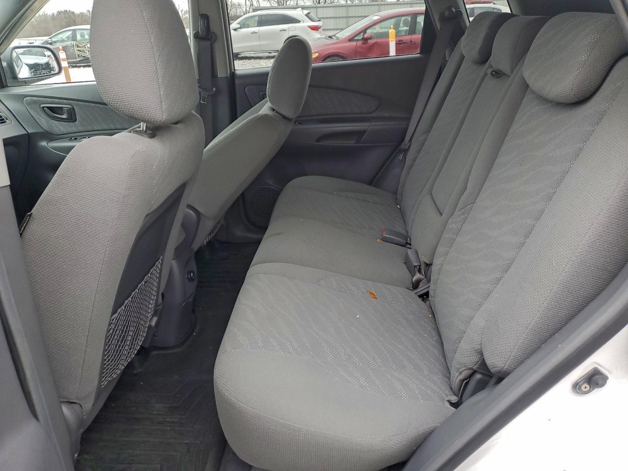 2005 Hyundai Tucson Gl VIN: KM8JM12B75U228554 Lot: 94342605