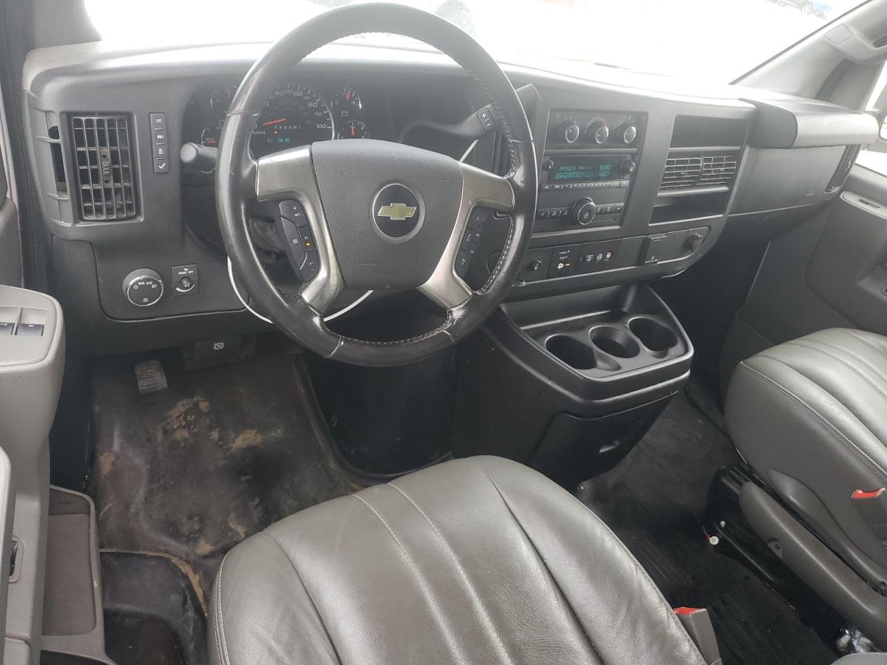 2018 Chevrolet Express G2500 VIN: 1GCWGAFP7J1345540 Lot: 92583885