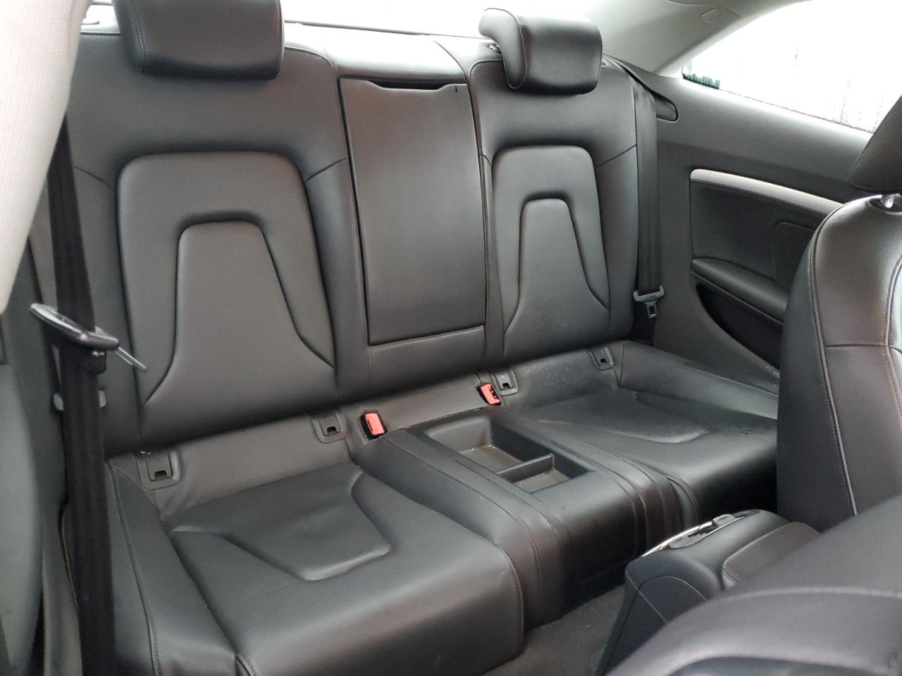 2014 Audi A5 Premium VIN: WAUGFAFR8EA024750 Lot: 92762295