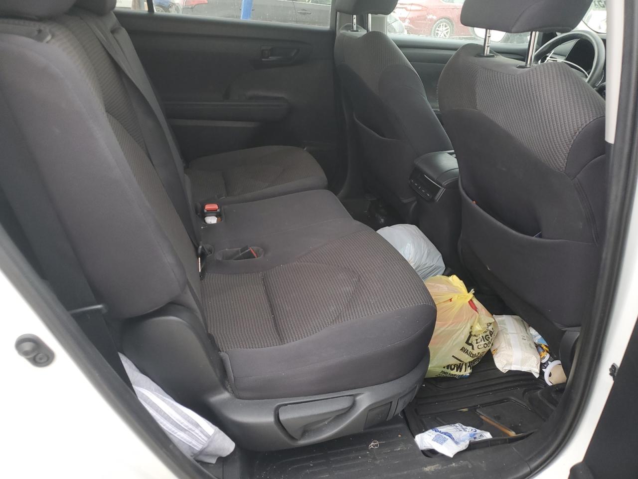 2021 Toyota Highlander L VIN: 5TDCZRAH0MS033708 Lot: 94646125