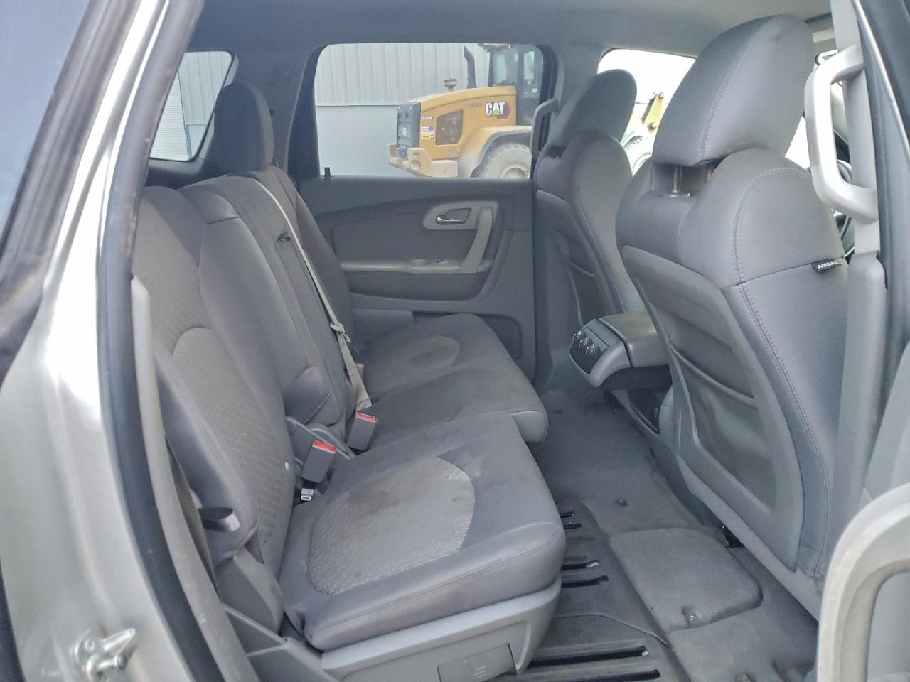 2012 Chevrolet Traverse Ls VIN: 1GNKREEDXCJ413198 Lot: 92403625