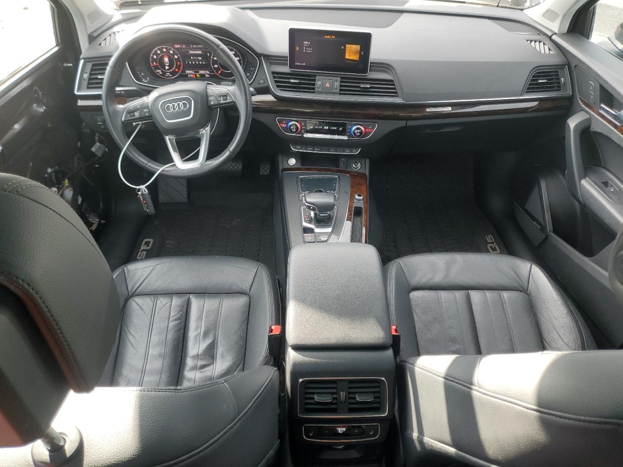 2018 Audi Q5 Premium Plus VIN: WA1BNAFY5J2099220 Lot: 92440455