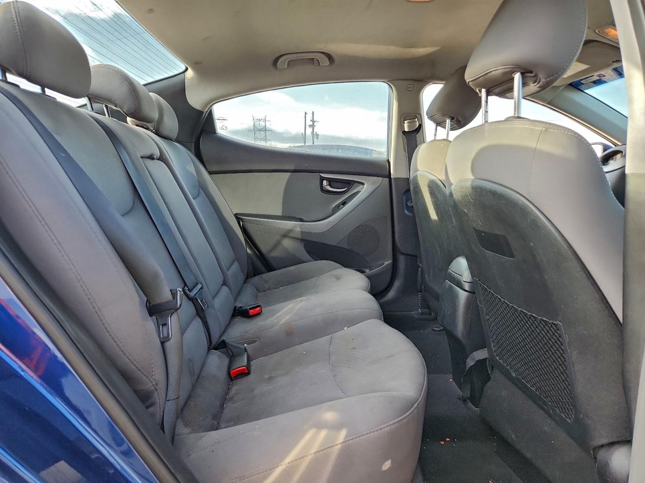 2016 Hyundai Elantra Se VIN: 5NPDH4AE1GH700411 Lot: 94810455