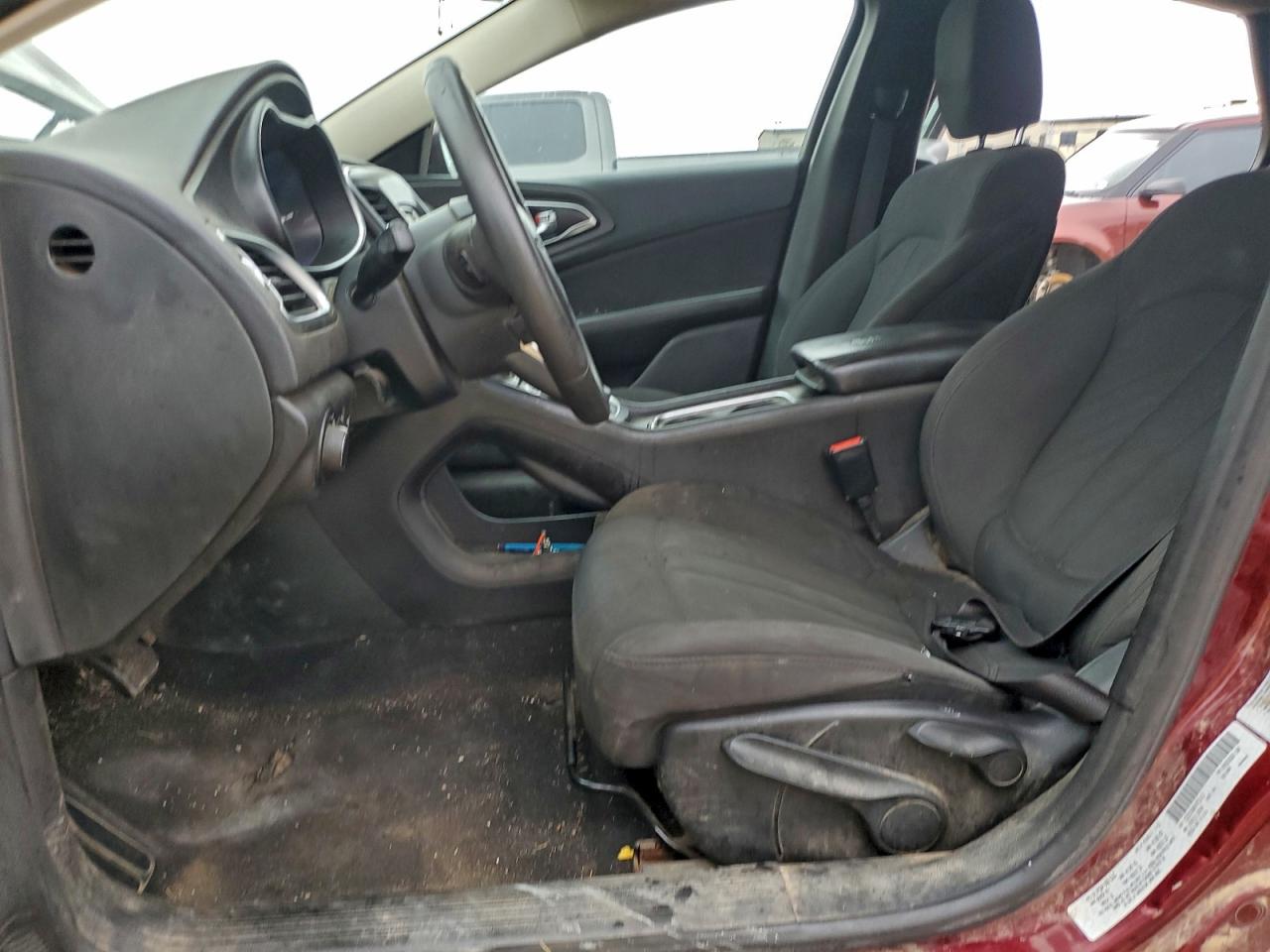 2015 Chrysler 200 Limited VIN: 1C3CCCAB0FN751413 Lot: 94153275