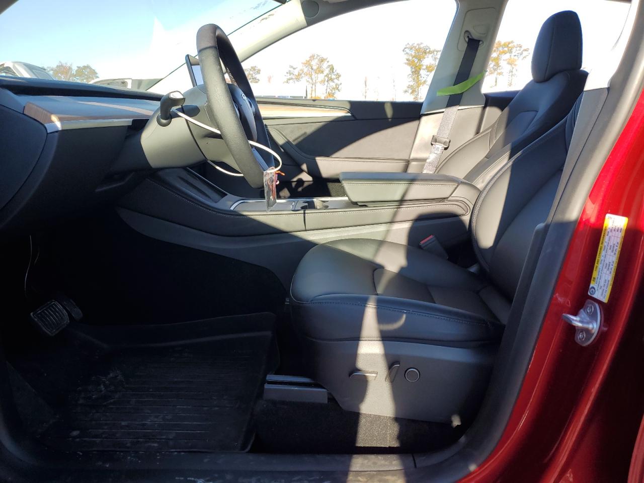 2024 Tesla Model Y VIN: 7SAYGDEE6RA237018 Lot: 91566645