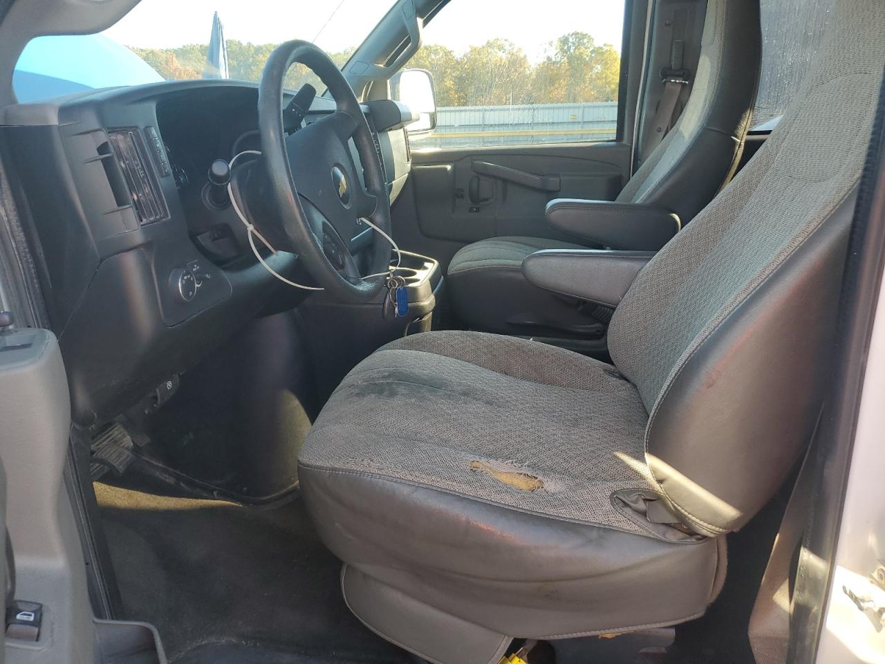 2018 Chevrolet Express G3500 Lt VIN: 1GAZGPFG4J1322919 Lot: 89821955