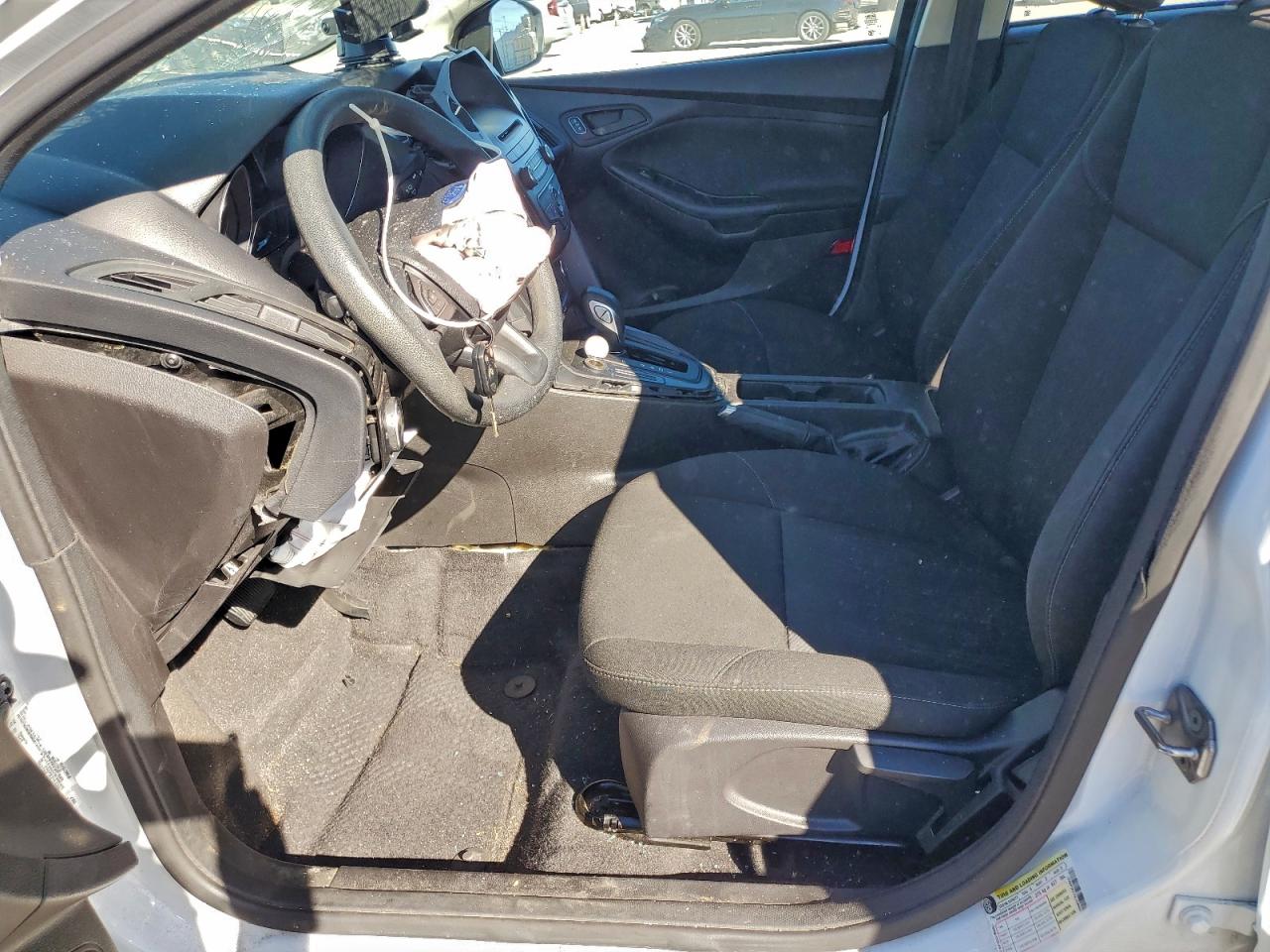 2016 Ford Focus S VIN: 1FADP3E27GL238662 Lot: 94382135