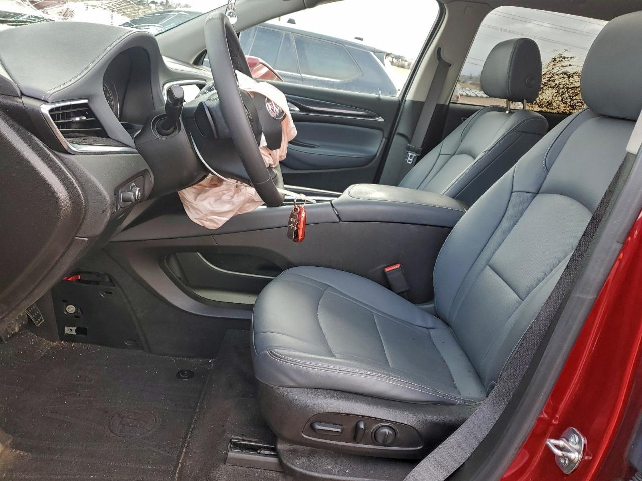 2020 Buick Enclave Essence VIN: 5GAEVAKW5LJ143301 Lot: 92762055