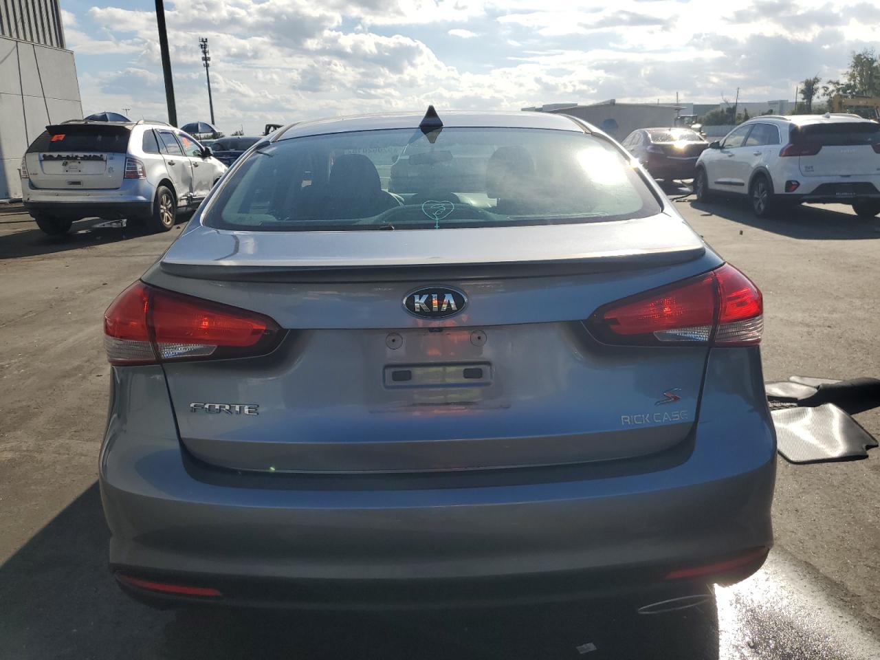 2017 Kia Forte Lx VIN: 3KPFL4A74HE047510 Lot: 92062015