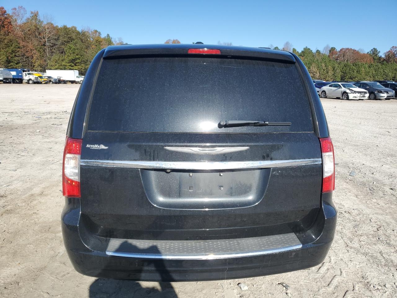 2015 Chrysler Town & Country Touring VIN: 2C4RC1BGXFR662942 Lot: 92291955