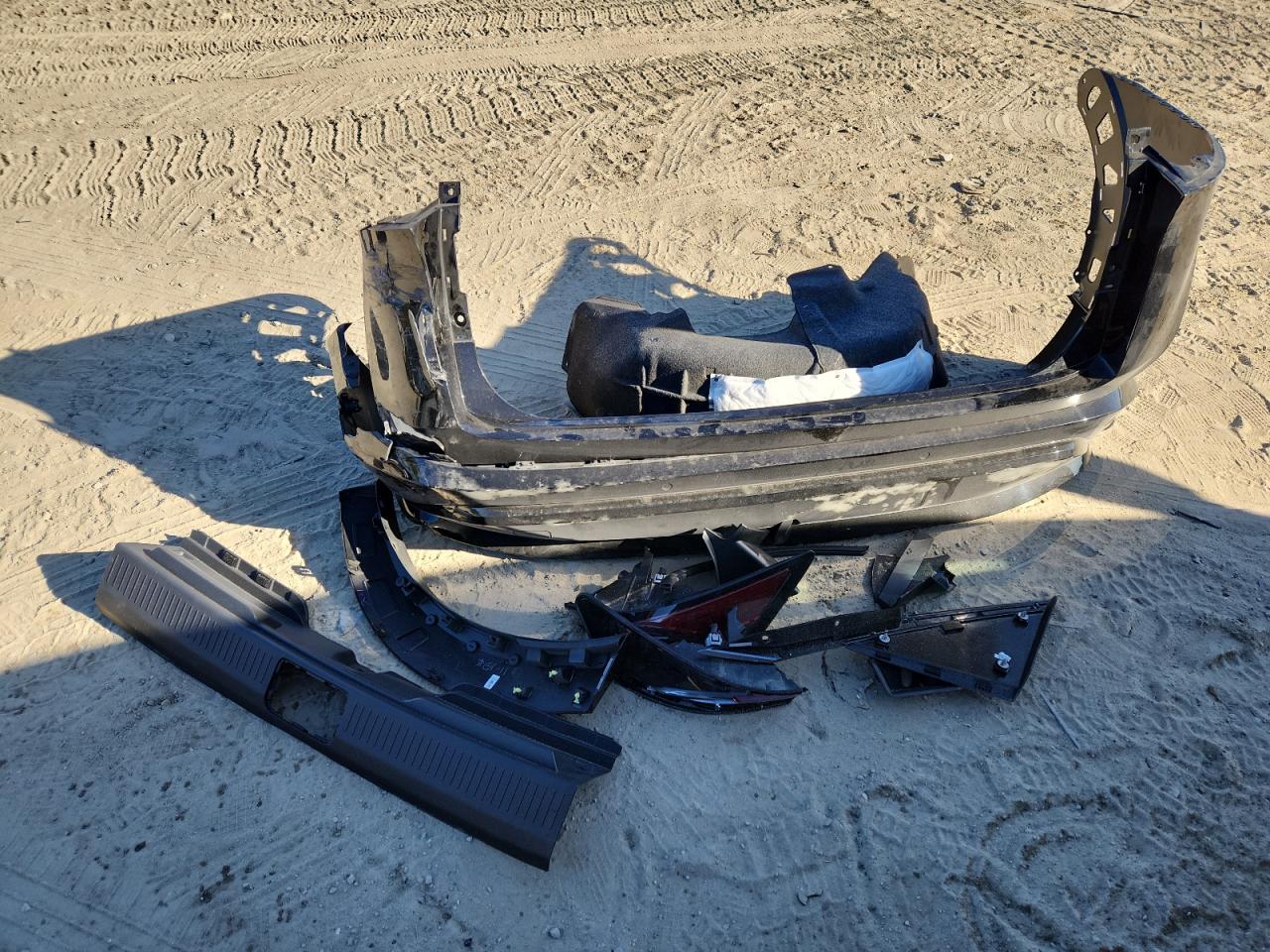 2023 Nissan Ariya Platinum + VIN: JN1DF0CD0PM708902 Lot: 92605445