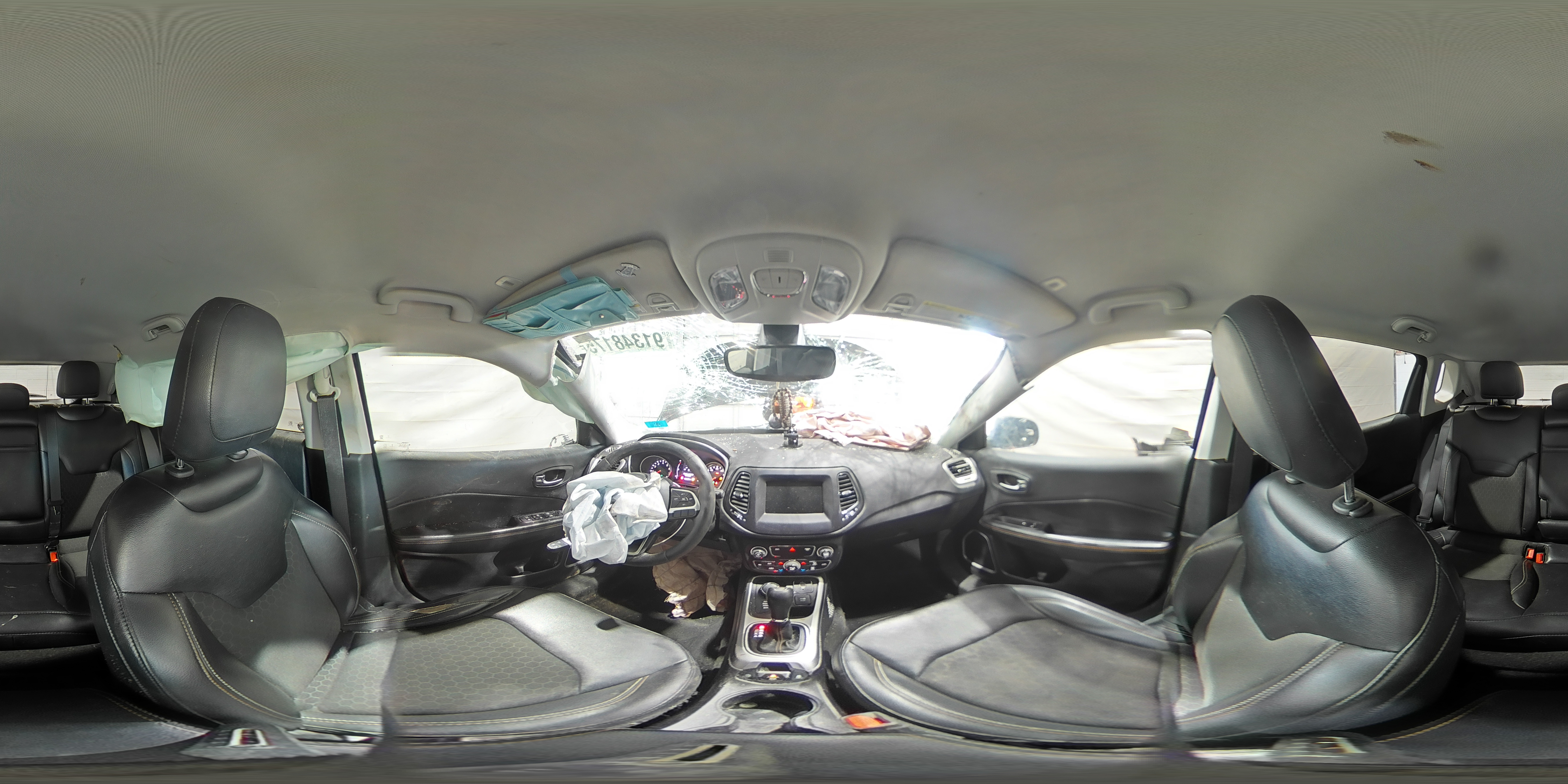 2019 Jeep Compass Latitude VIN: 3C4NJDBB2KT647983 Lot: 91348175