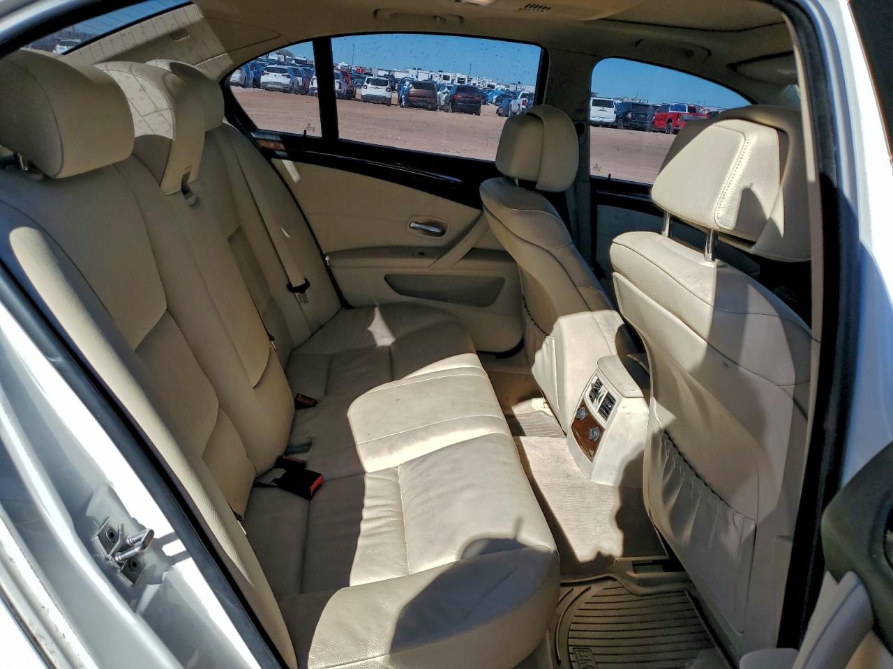 2010 BMW 528 Xi VIN: WBANV1C5XAC157990 Lot: 93984565