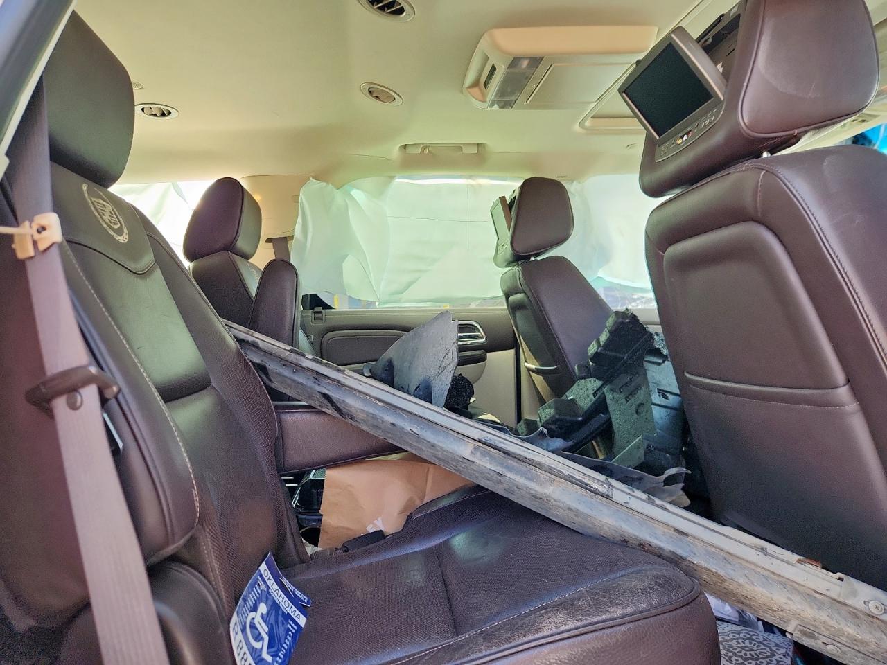 2011 Cadillac Escalade Platinum VIN: 1GYS3DEF9BR128234 Lot: 93966705