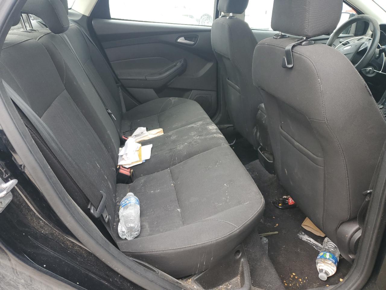 2016 Ford Focus Se VIN: 1FADP3F29GL298151 Lot: 92379245