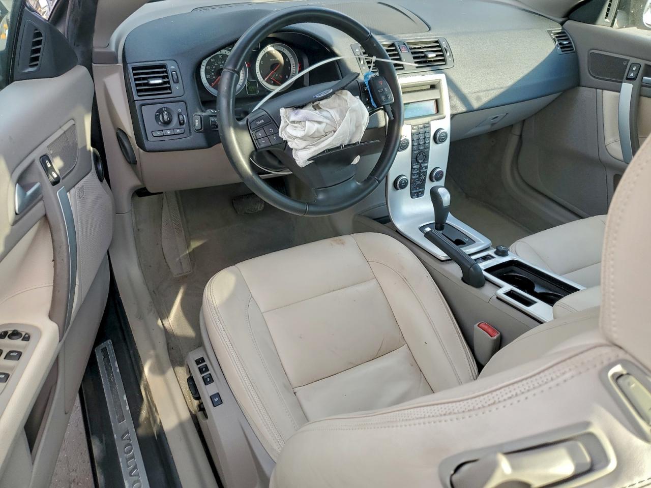 2012 Volvo C70 T5 VIN: YV1672MC2CJ127122 Lot: 94514255